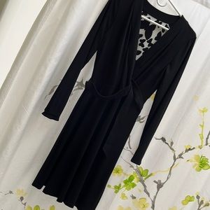 Reversible, black/black-and-white wrap style dress, White House Black, 8, NWT